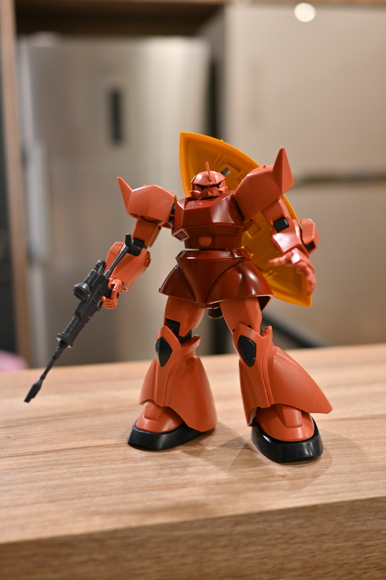 紅色有角三倍速【全家人的驚喜】HGUC MS-14S 夏亞專用傑爾古格 開箱分享