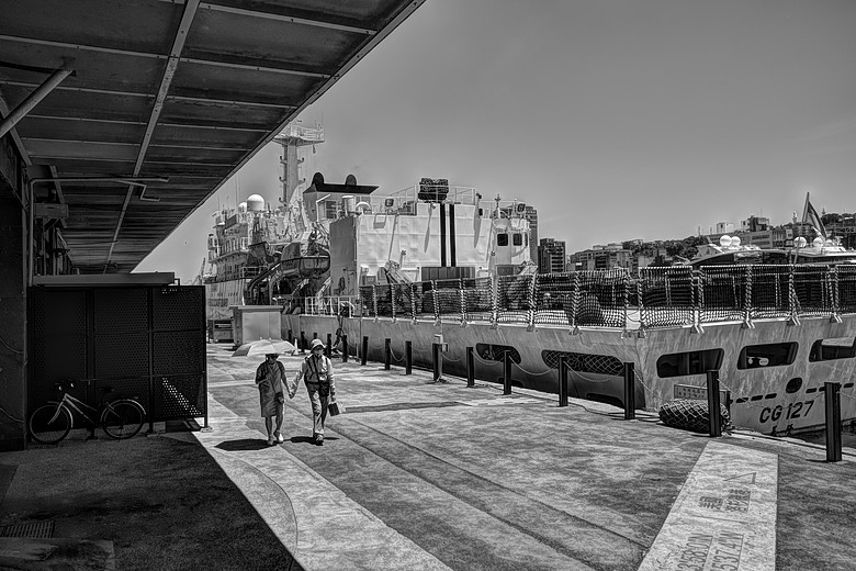 RICOH GR IV Monochrome 評測報告｜以純粹光影、譜寫口袋裡的黑白詩篇！