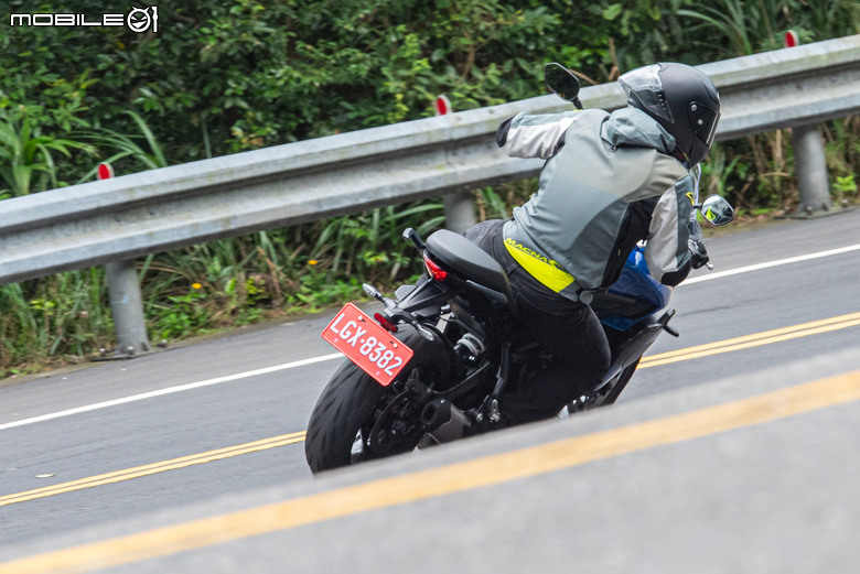 點我看大圖 Triumph Tiger Sport 800試駕報告|扭力元神回歸,直覺駕馭快樂加倍!