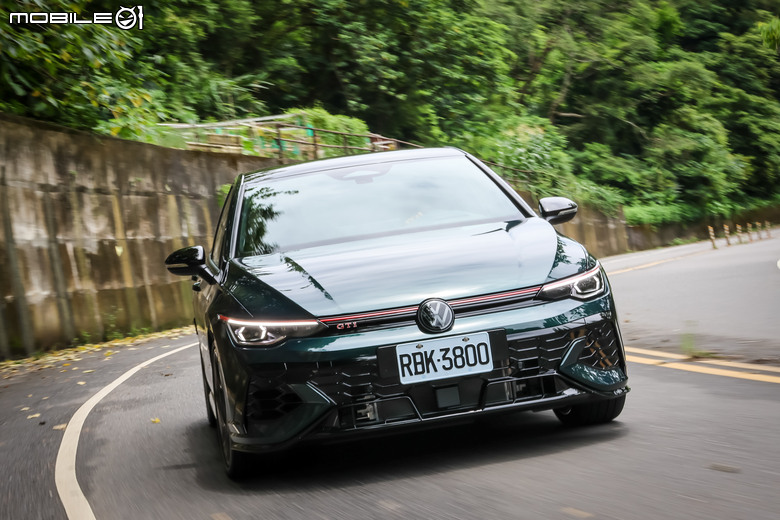 Volkswagen Golf GTI Edition 50 試駕｜全面升級還具有收藏價值、更能享受人車一體的快感！
