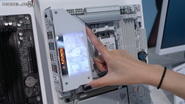 [COMPUTEX] 技嘉40週年INFINITY藍圖 (主機板、顯示卡、5K MINI LED、雕妹機、電競筆電)