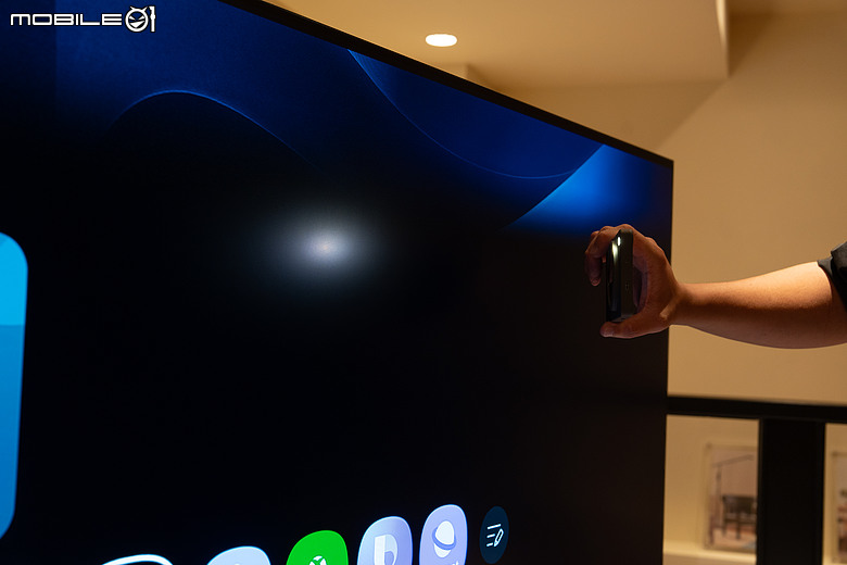 電視一台真的夠嗎?Samsung Micro RGB R85H 與 OLED S90H 智慧顯示器實測體驗|客廳共享、書房沉浸的電視新分工