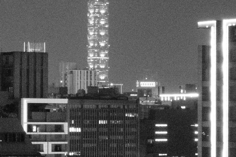 RICOH GR IV Monochrome 評測報告｜以純粹光影、譜寫口袋裡的黑白詩篇！