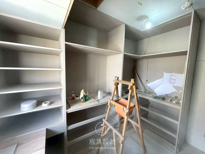 點我看大圖 【開箱】高端奶油住宅|17坪也能住出豪宅級質感|高雄室內設計