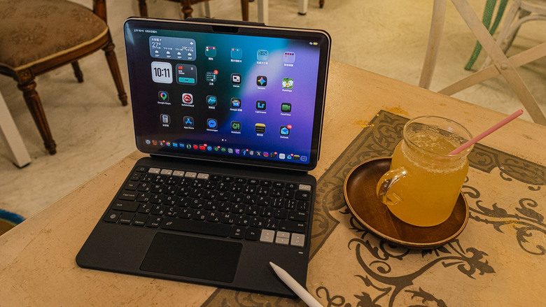 全域觸控板上下左右都很好按｜eiP HyperKeys 智定義 iPad鍵盤