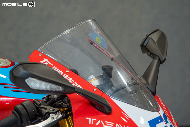 張雪機車 ZXMOTO 820RR實車開箱｜來自中國的三缸戰鬥機！WSBK SSP賽事當紅炸子雞！