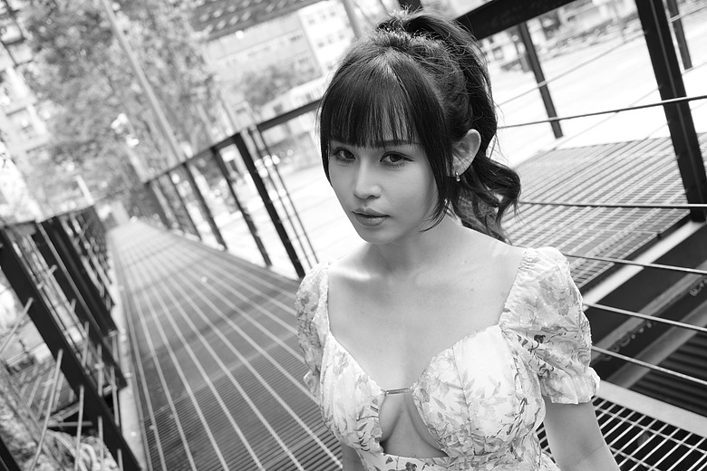 RICOH GR IV Monochrome 評測報告｜以純粹光影、譜寫口袋裡的黑白詩篇！