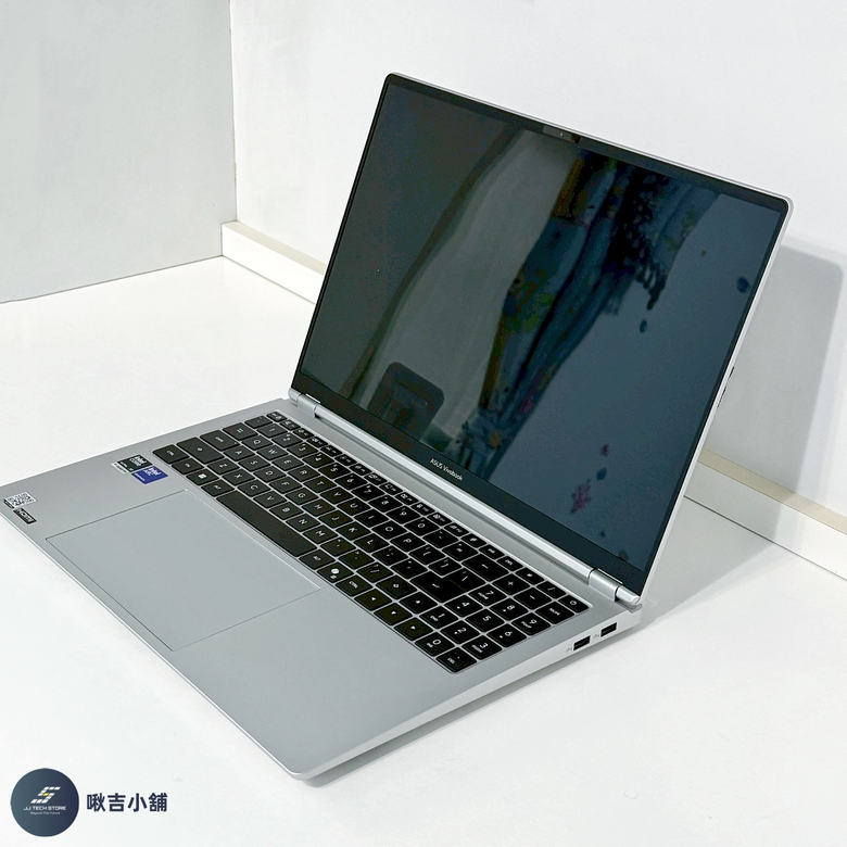 點我看大圖 開箱!! 2026新機登場!!|ASUS華碩 無畏16💻 (實拍+開箱影片)