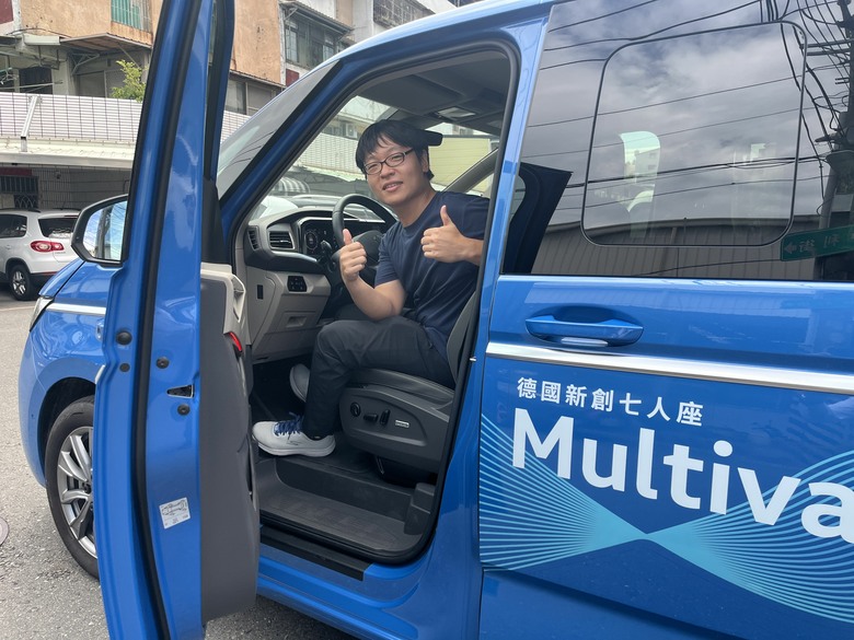 三代同堂和商旅車相處兩天,大改觀!感想是「讚」一個字