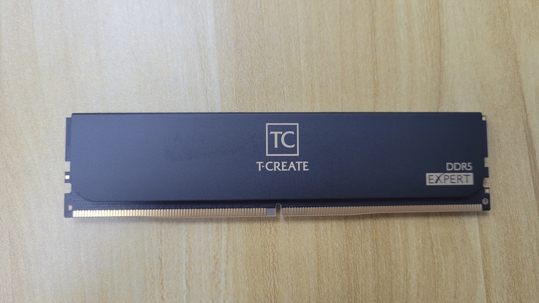 點我看大圖 2026的黃金開箱 T-CREATE EXPERT 24GB D5-6000CL28 評測