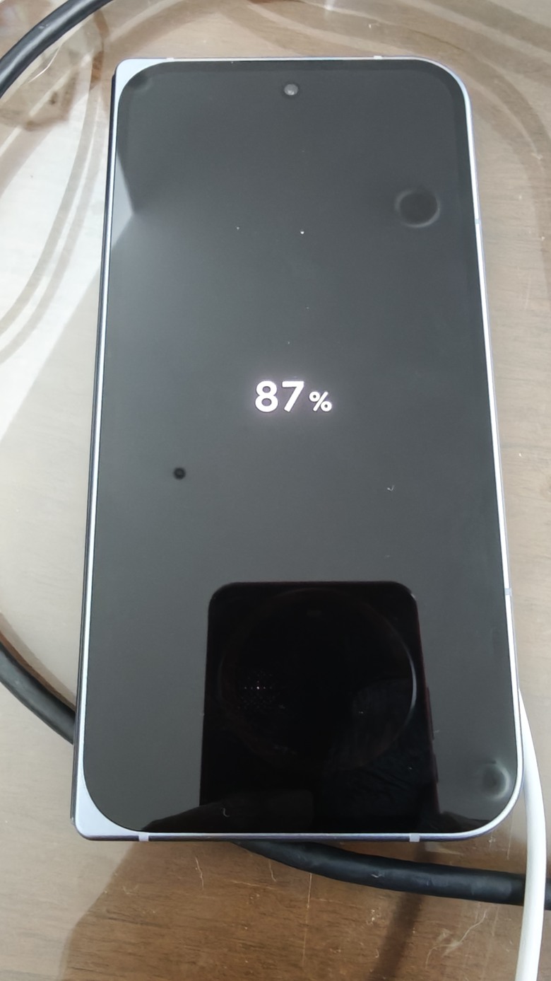 從Pixel 2 一路到Pixel 10 Pro Fold - 我的第一支摺疊機開箱 & 一點小小心得~
