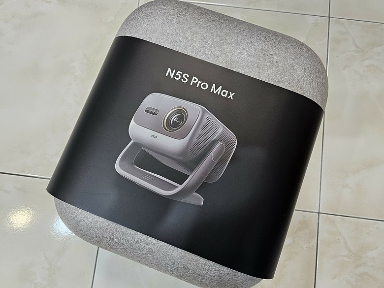 一波三折的堅果JMGO N5S PRO MAX開箱