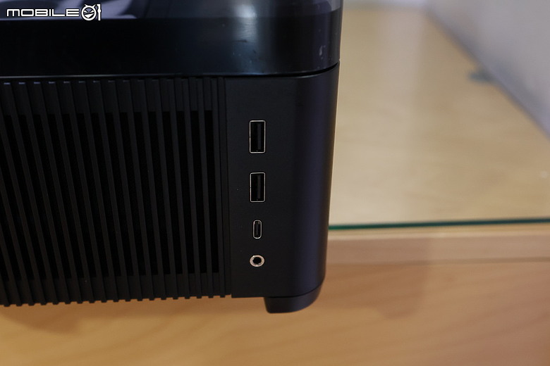點我看大圖 寬廣視野 Antec 安鈦克 C6C AIR 三面曲面玻璃海景機殼