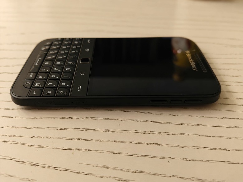 BlackBerry 石墨黑色