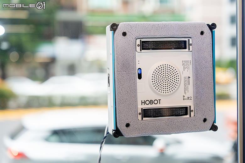 HOBOT-SP10 玻妞雙刮刀擦窗機器人登場｜窗戶清潔終於不只會擦，還能把水痕刮乾淨