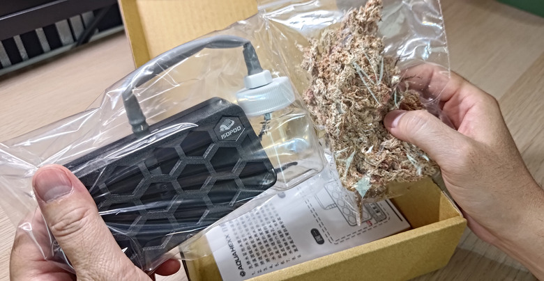 [開箱] AQUAHEXX 鼠婦 / 爬蟲專用 水苔自動加濕盒