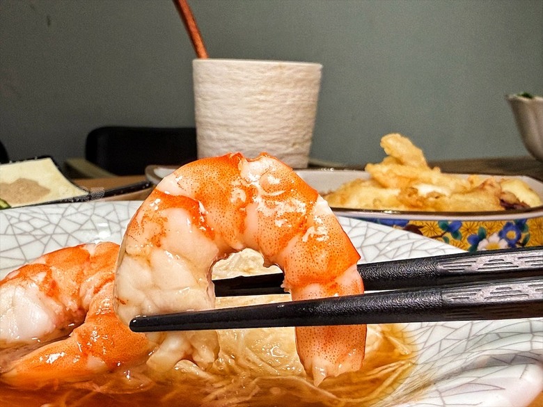 生魚片丼飯太銷魂!山藥細麵、一夜干都必點!適合聚餐包場