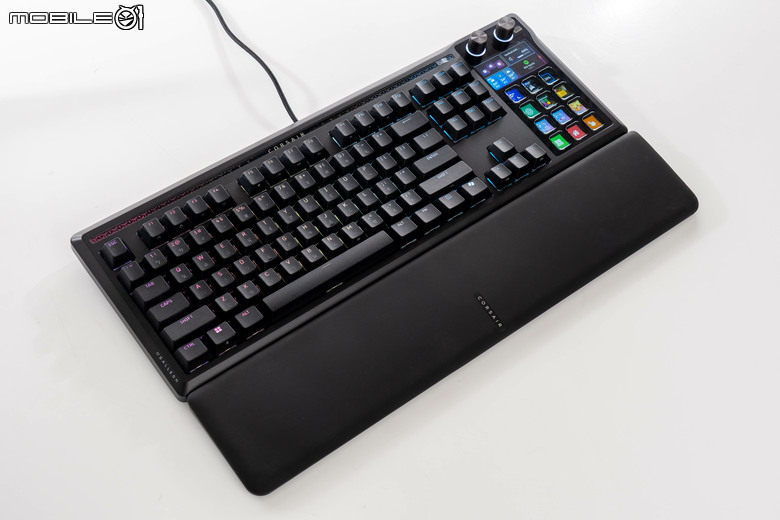 CORSAIR GALLEON 100 SD 鍵盤開箱體驗 整合 Stream Deck 設計提供寬廣自訂功能的強大創作工具