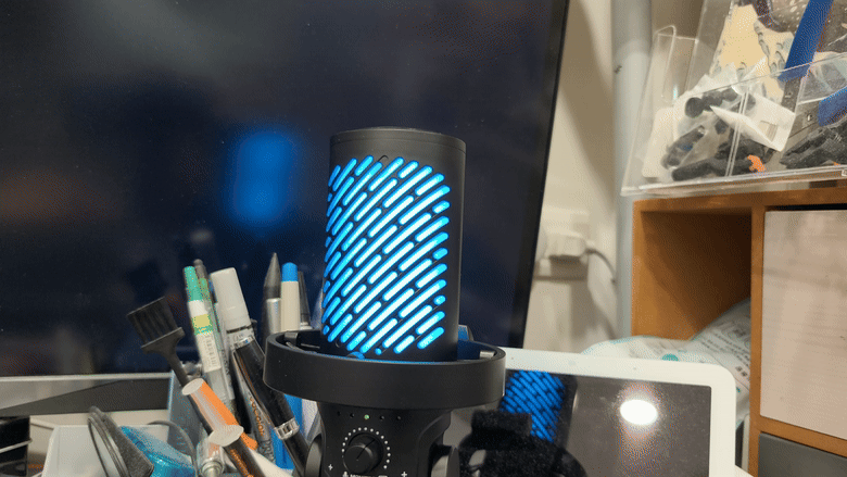 開箱｜FANTECH MCX04 USB 電容式 RGB 麥克風 - 入門到中階玩家需求一次到位，2 千內有找的電腦麥克風！
