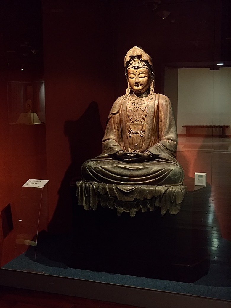 明清佛教造像的漢化趨勢與藝術特色探討,請教先進分享案例