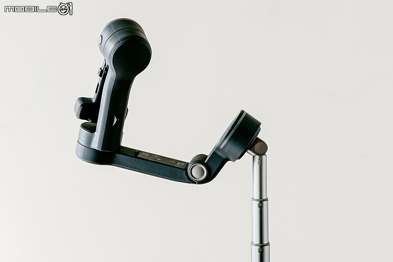 DJI Osmo Mobile 8P 評測報告｜首創分離式「取景遙控器」、單兵作戰更省心！