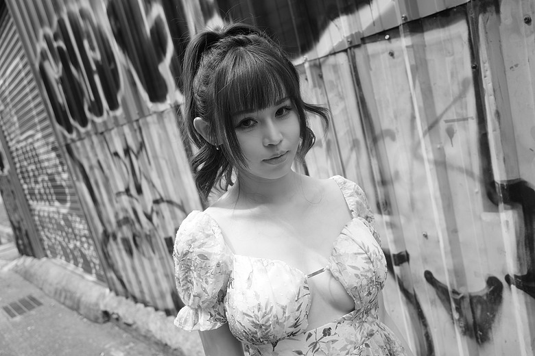 RICOH GR IV Monochrome 評測報告｜以純粹光影、譜寫口袋裡的黑白詩篇！