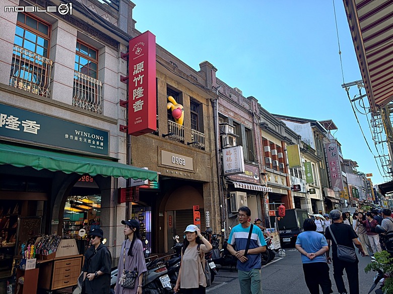 大稻埕歷史風貌特定專用區、Olympus Plaza Taipei、永樂町派出所、十連棟、大稻埕辜宅、福生堂醫院，順便品嚐昭和浪漫洗濯屋的烤糰子與甜點冰品 — 2026初夏之大稻埕散策 北段 — 民生西路以北至民權西路大橋頭站之間