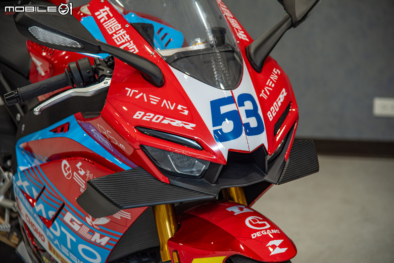 張雪機車 ZXMOTO 820RR實車開箱｜來自中國的三缸戰鬥機！WSBK SSP賽事當紅炸子雞！
