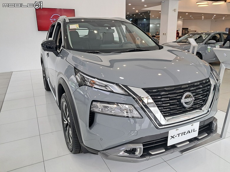 ★ 櫻花美學 の 匠人工藝 《 Nissan X-TRAIL 》Sentra KYB黑桶、ELF機油、氫氣除碳