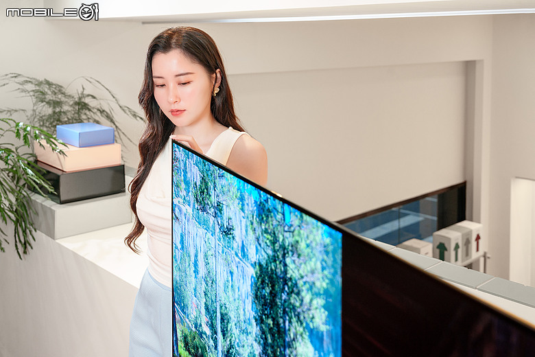 電視一台真的夠嗎?Samsung Micro RGB R85H 與 OLED S90H 智慧顯示器實測體驗|客廳共享、書房沉浸的電視新分工