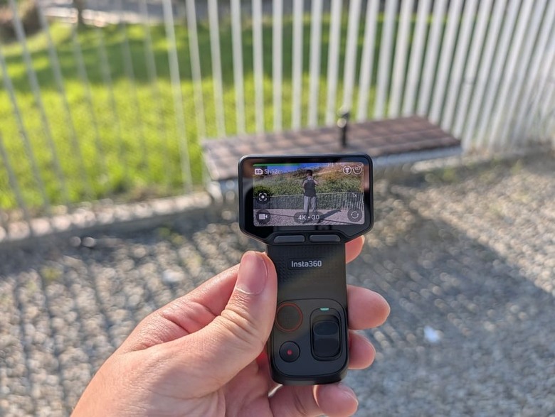 Insta360 Luna Ultra 開箱評測