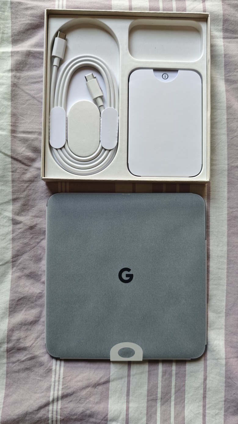 從Pixel 2 一路到Pixel 10 Pro Fold - 我的第一支摺疊機開箱 & 一點小小心得~
