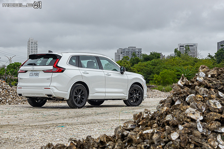 Honda CR-V e:HEV 試駕報導｜油電加持、如虎添翼！