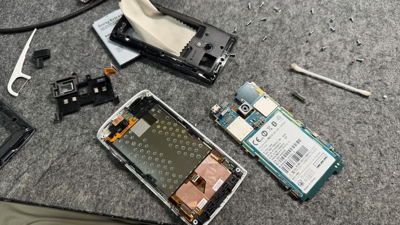 十年後連載再開,我的收藏整理記錄EP5--SonyEricsson X10i