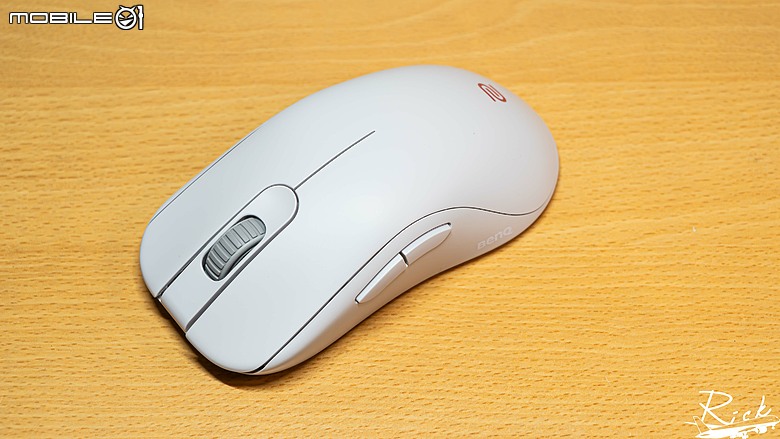點我看大圖 【開箱】ZOWIE全新塗層與配色嘗試 | ZOWIE FK1-DW & ZOWIE ZA12-DW