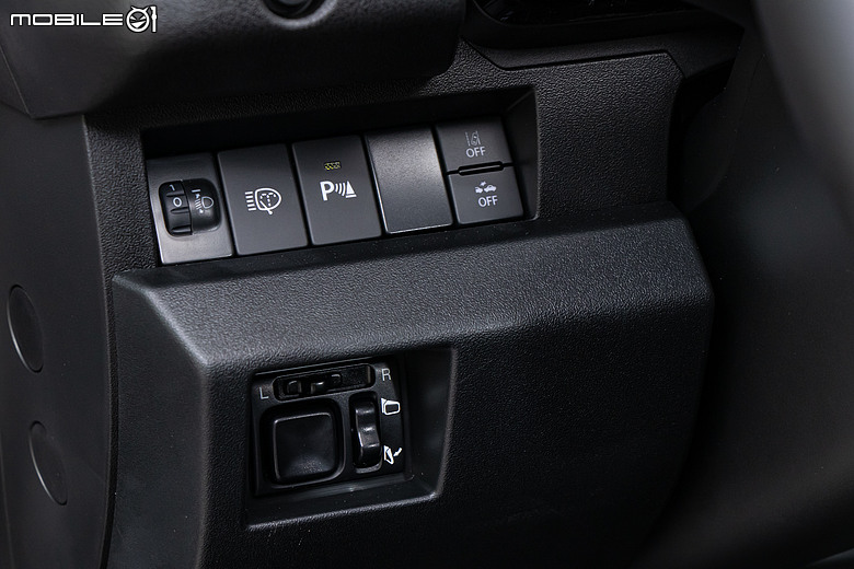 Suzuki Jimny 新年式試駕|補齊ACC、價格凍漲,不再只是任性的大玩具!