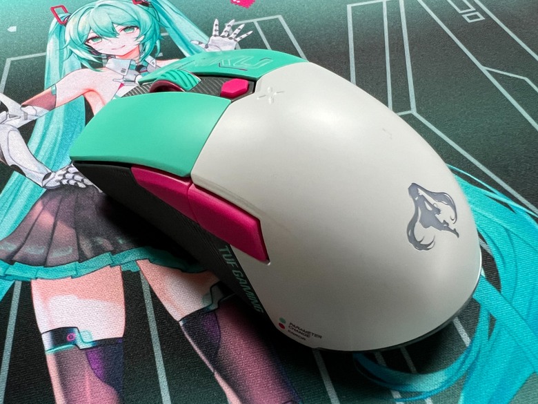 [輕開箱] TUF 初音聯名週邊大全套