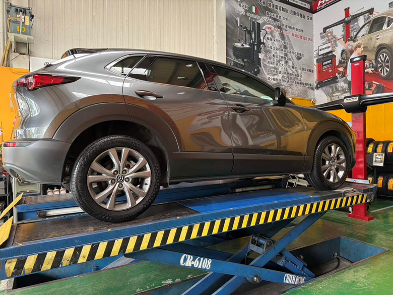 CX-30換胎心得分享