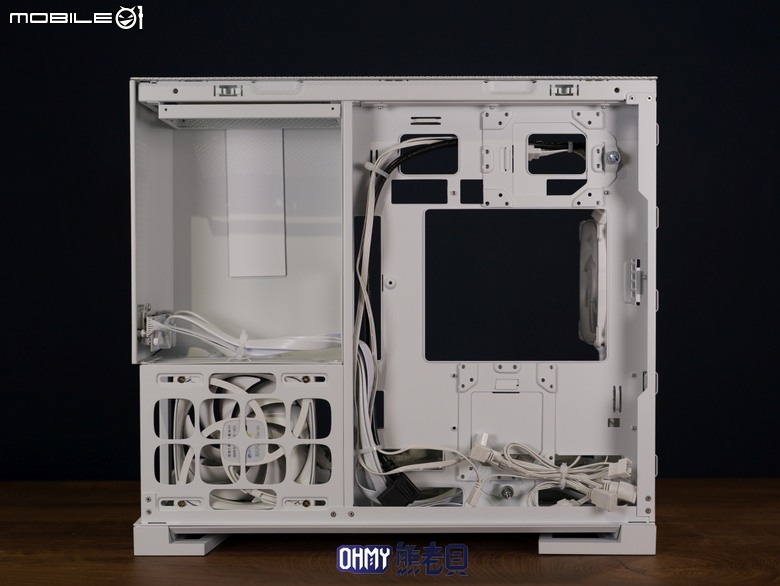 方正造型海景小機殼 幾何未來 Model 3 哪吒