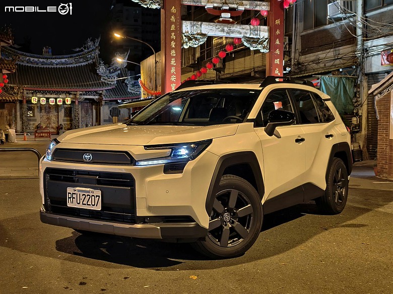 點我看大圖 致那些尚未被馴服的靈魂:Toyota RAV4 Hybrid Adventure 🦅