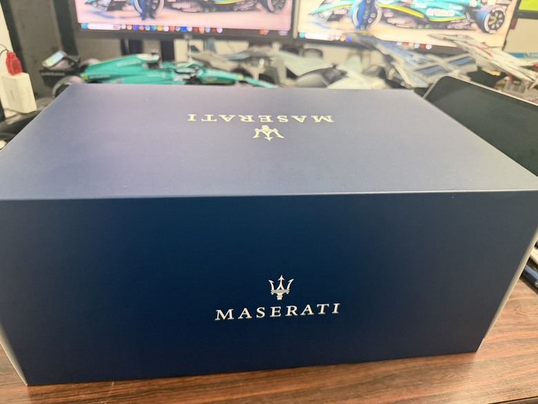 [開箱]1/18 Maserati GranTurismo
