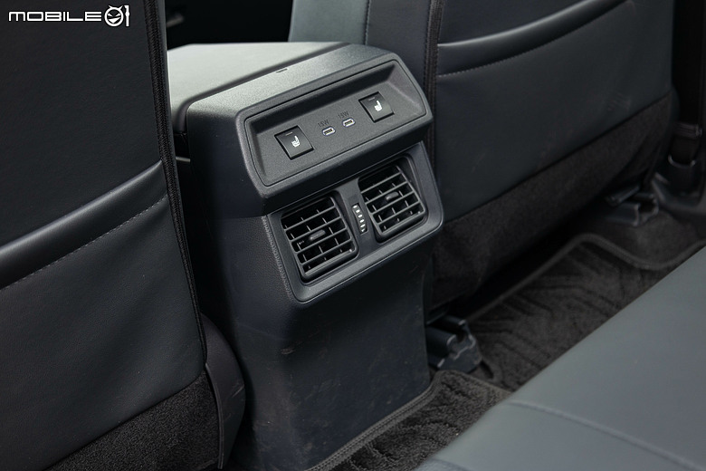 油電車的日韓對決|Toyota RAV4、Kia Sportage 雙車評測以及百公里油耗測試!
