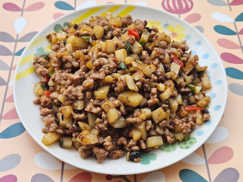 馬鈴薯炒絞肉