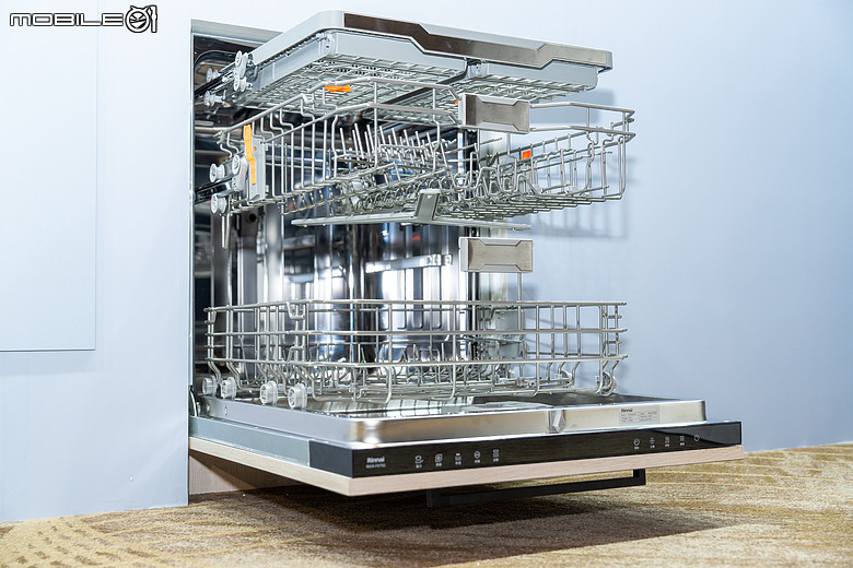 台灣林內 Rinnai 2026 年新品登場！UFB 奈米氣泡熱水器、倍容電熱水器、全嵌式洗碗機一次看
