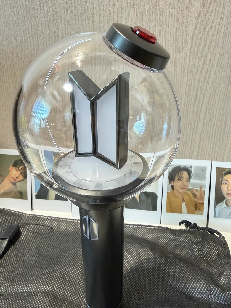 終於搶到了!💜 BTS Official Light Stick Ver.4 開箱|11月演唱會前最期待收到的包裹