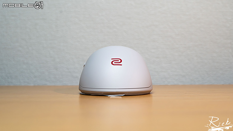 點我看大圖 【開箱】ZOWIE全新塗層與配色嘗試 | ZOWIE FK1-DW & ZOWIE ZA12-DW