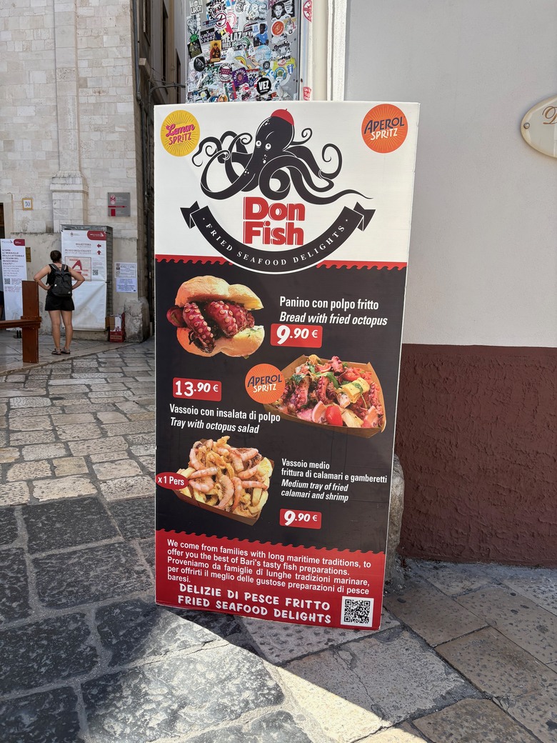點我看大圖 意大利🇮🇹Bari巴里港之旅第一天,到達Matera馬泰拉古城