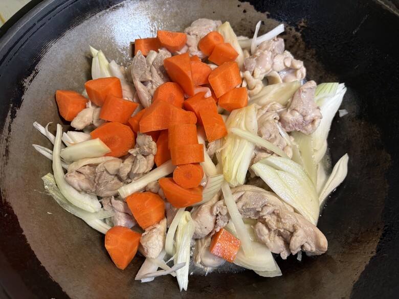 【颱風天料理】清冰箱式咖哩雞飯