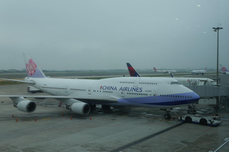 桃園國際機場飛行紀錄