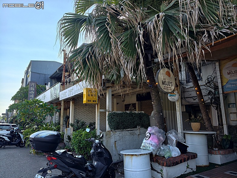 沙灘皮克敏探索之新北市篇 — 萬里海水浴場、金山中角、貢寮福隆海水浴場、石門白沙灣、三芝淺水灣、淡水沙崙、淡江大橋,還有Bossa Nova巴莎諾瓦海景餐廳與依海廚房之吃吃喝喝